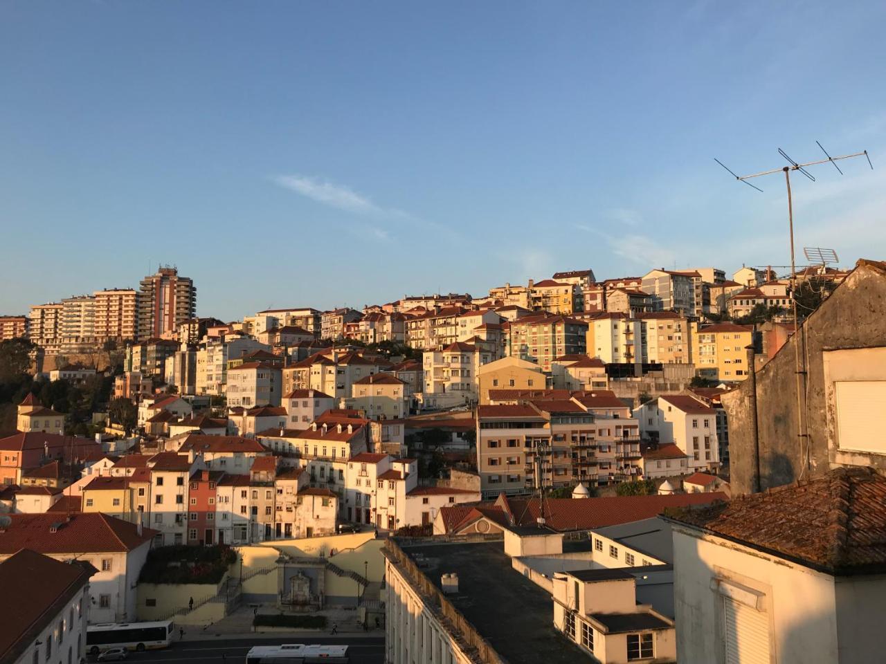 Nn Guest House Coimbra Buitenkant foto